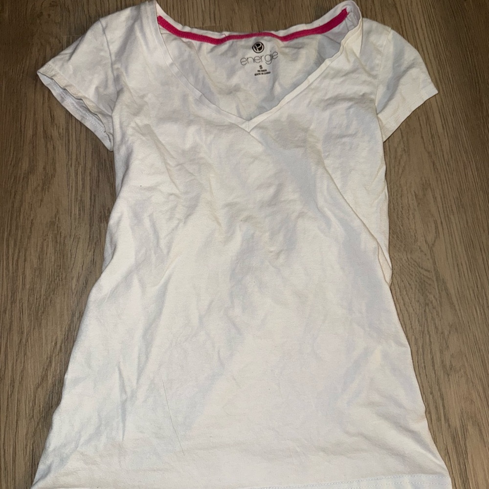 Energie White‎ V-Neck Tee everyday basic